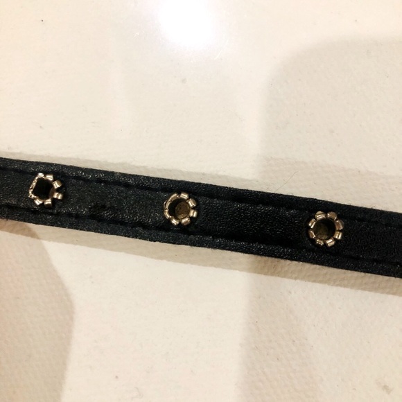 Faux leather dark brown belt with pearl bead - Picture 7 of 8
